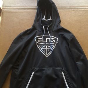 Nike Elite Therma-Fit Hoodie